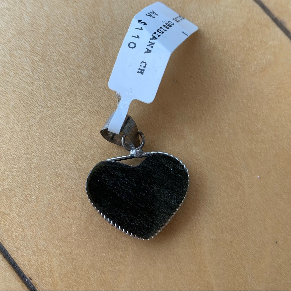 NWT obsidian heart pendant